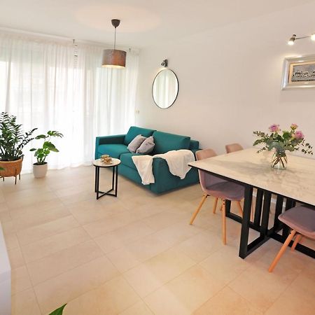 Family Apartment Noel - Omis Exterior photo